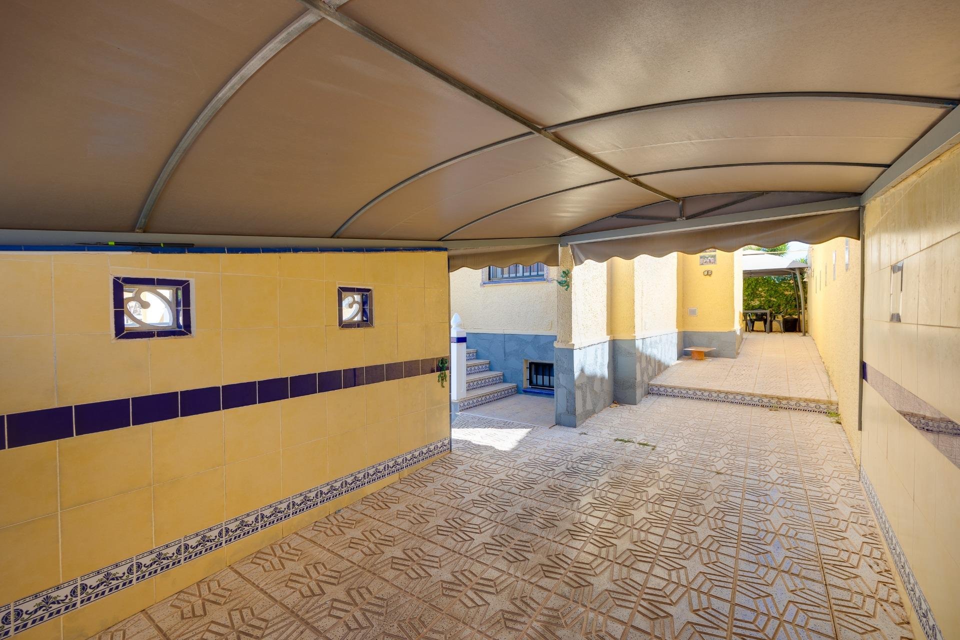 Reventa - Villa -
San Fulgencio - La Marina