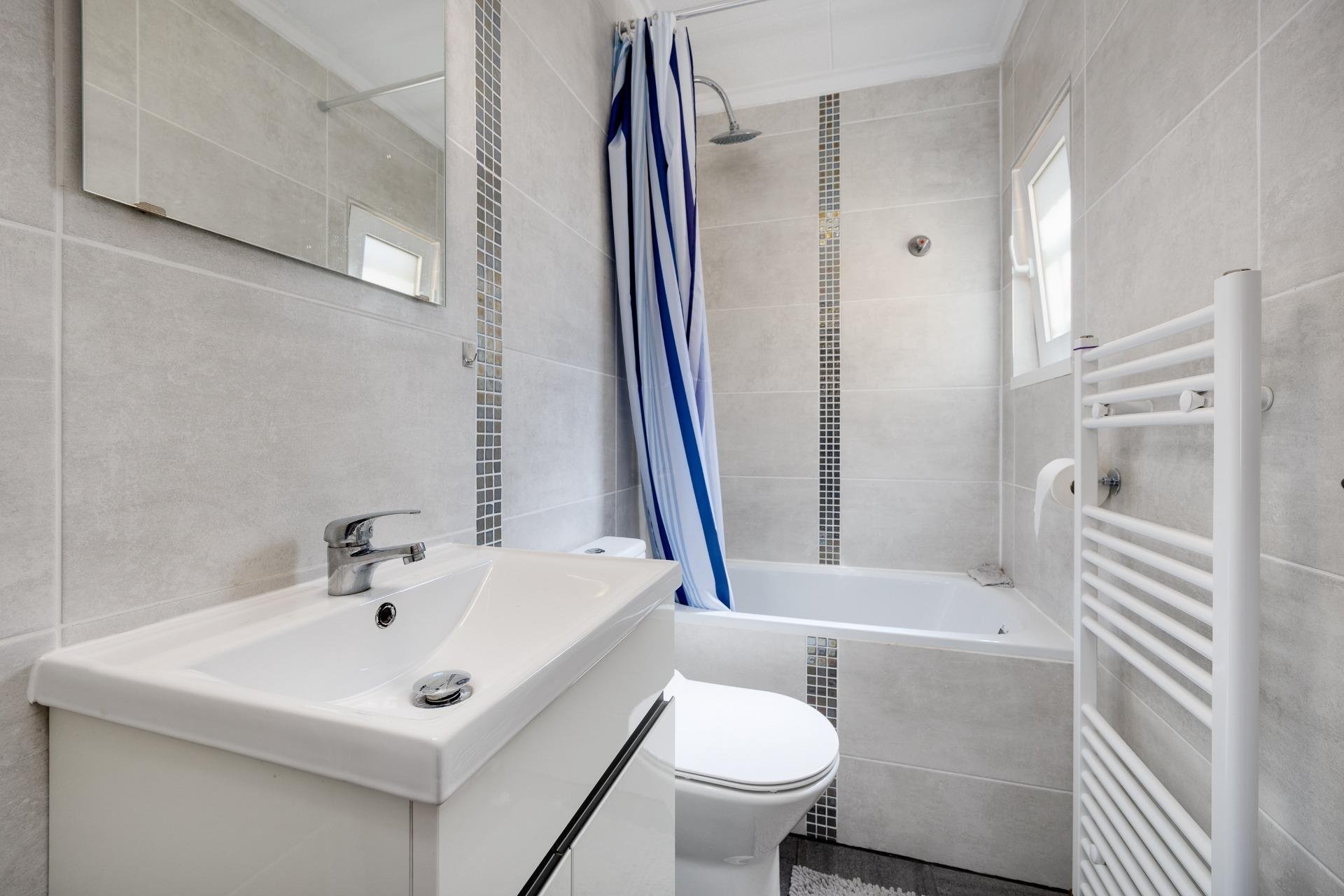 Reventa - Villa -
San Fulgencio - La Marina