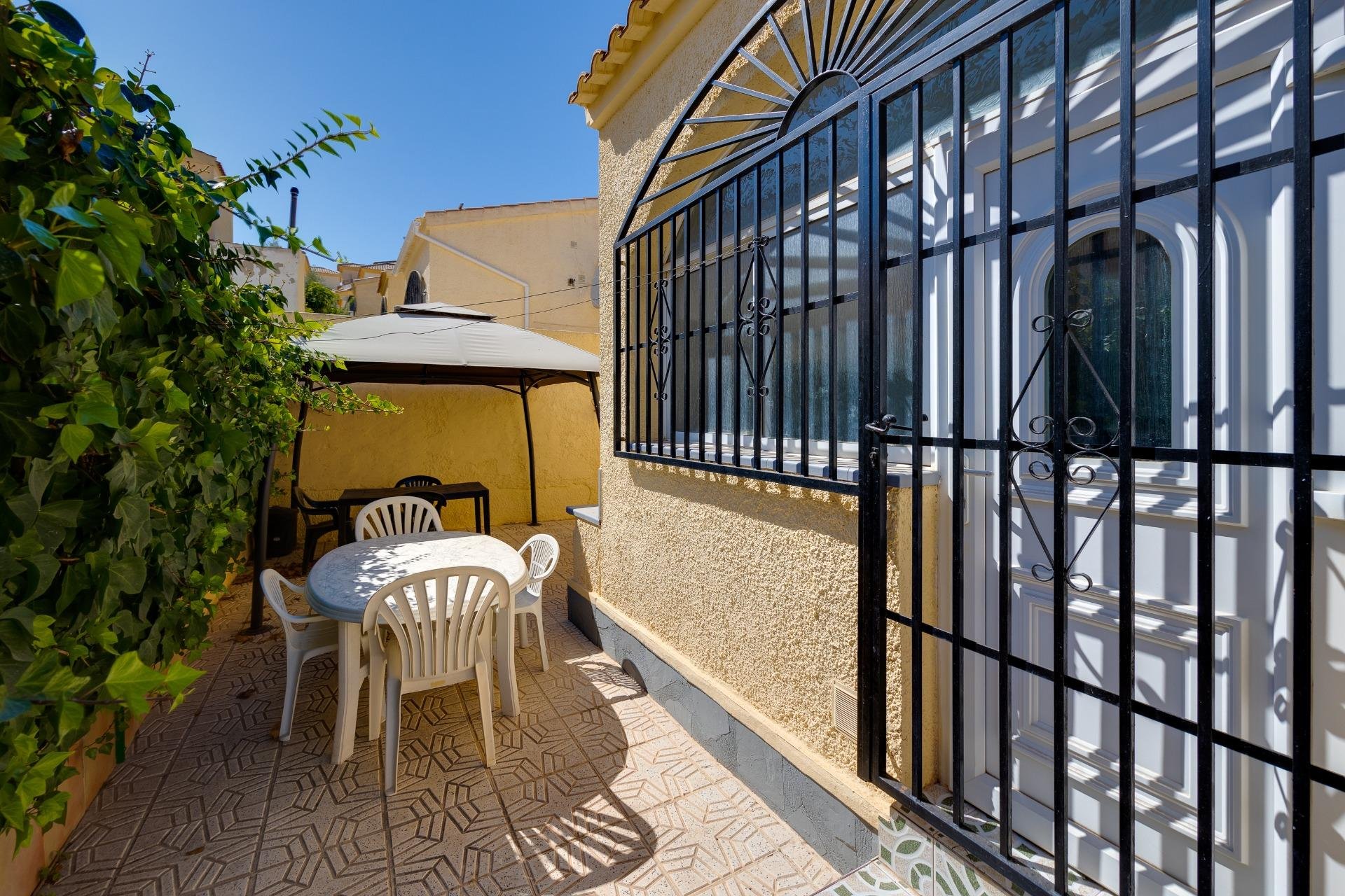 Reventa - Villa -
San Fulgencio - La Marina