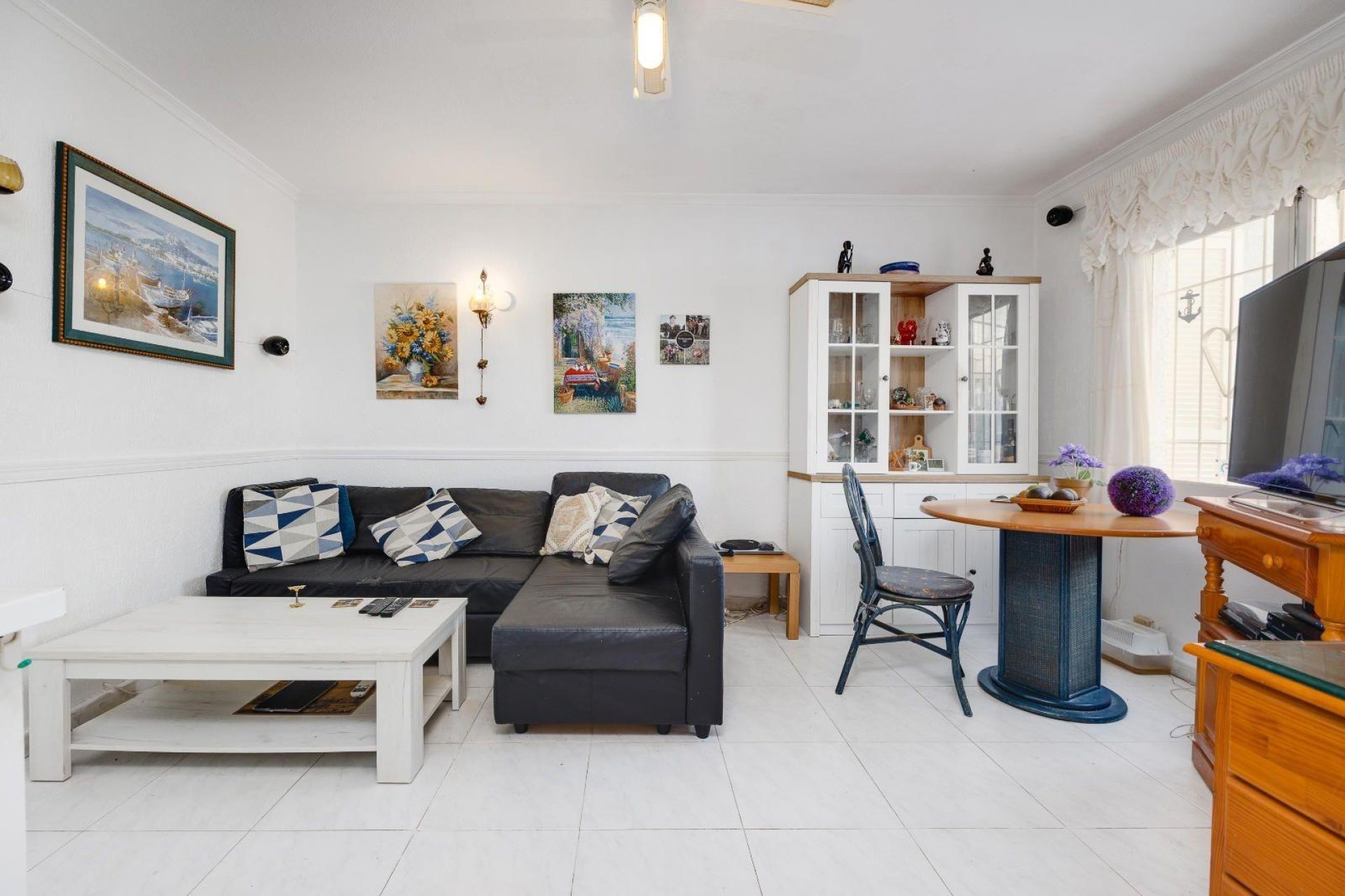 Reventa - Villa -
Torrevieja - Calas Blanca