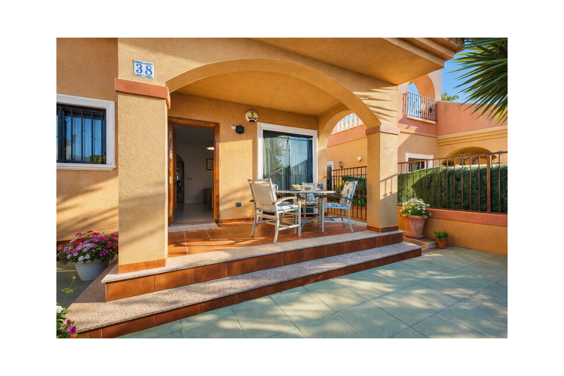 Reventa - Villa -
Torrevieja - Costa Blanca