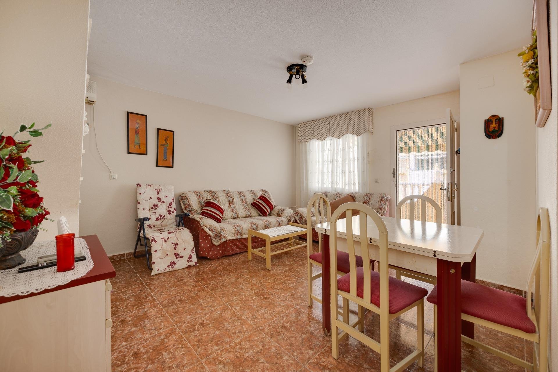 Reventa - Villa -
Torrevieja - El Limonar