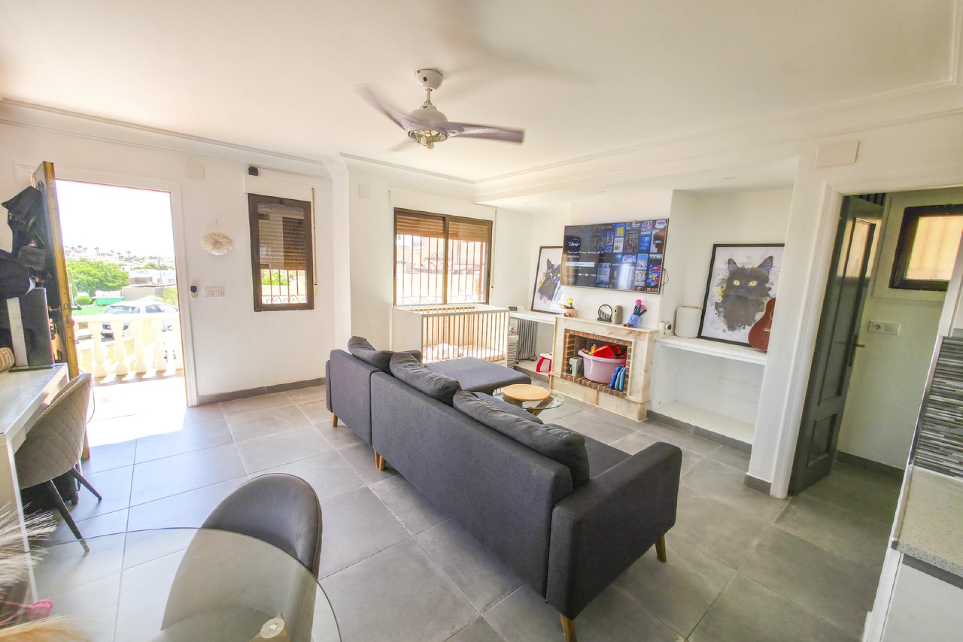 Reventa - Villa -
Villamartin - Costa Blanca