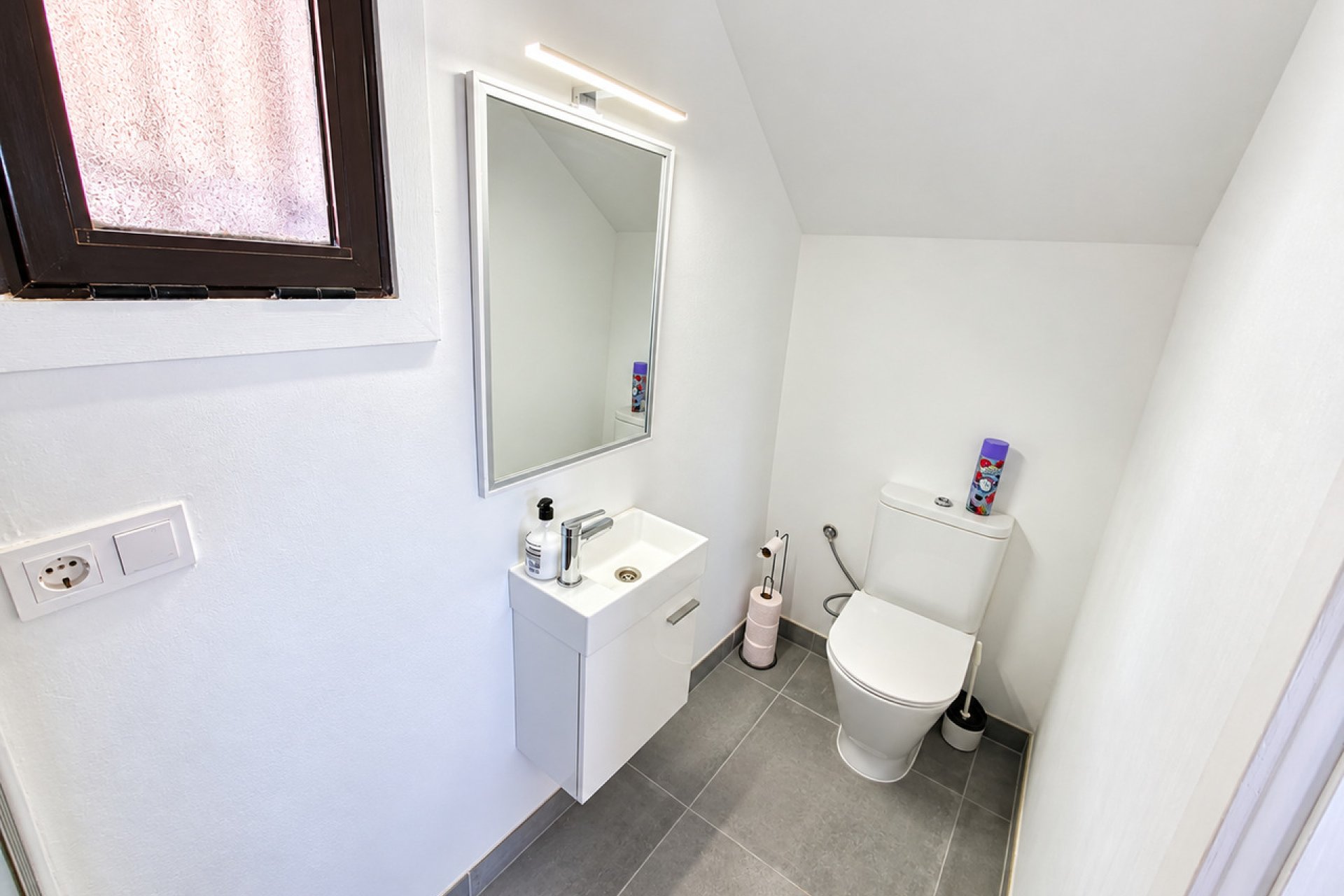 Reventa - Villa -
Villamartin - Costa Blanca