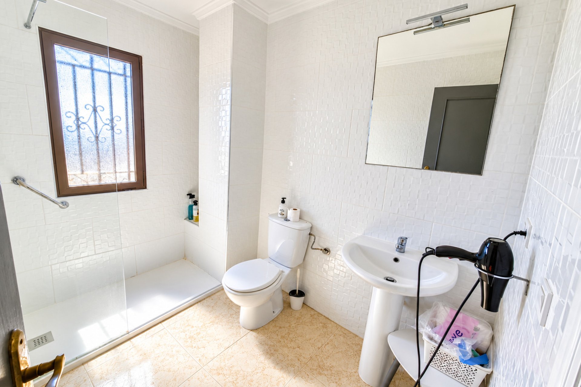 Reventa - Villa -
Villamartin - Costa Blanca