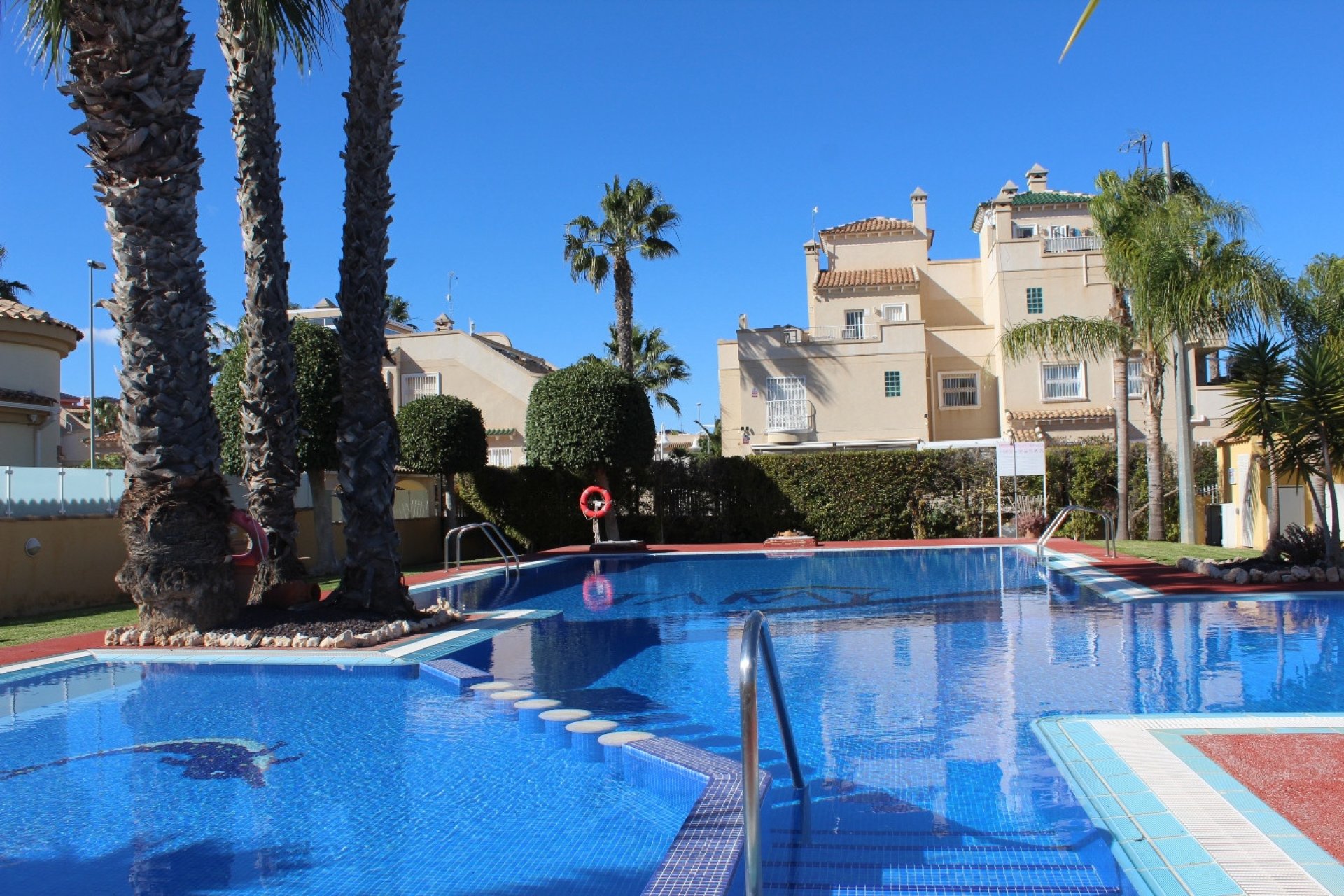 Reventa - Villa -
Villamartin - Costa Blanca