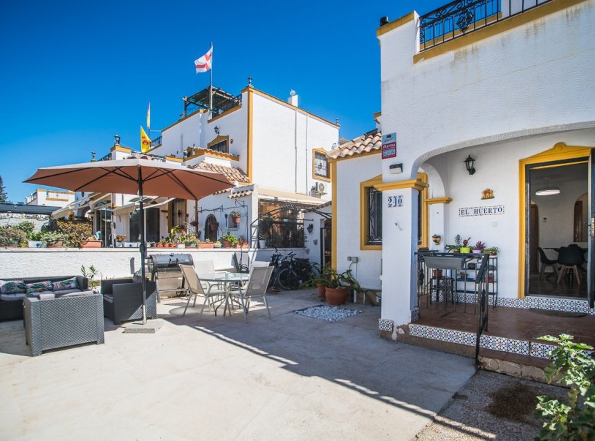 Reventa - Villa -
Vistabella Golf Entre Naranjos - Inland