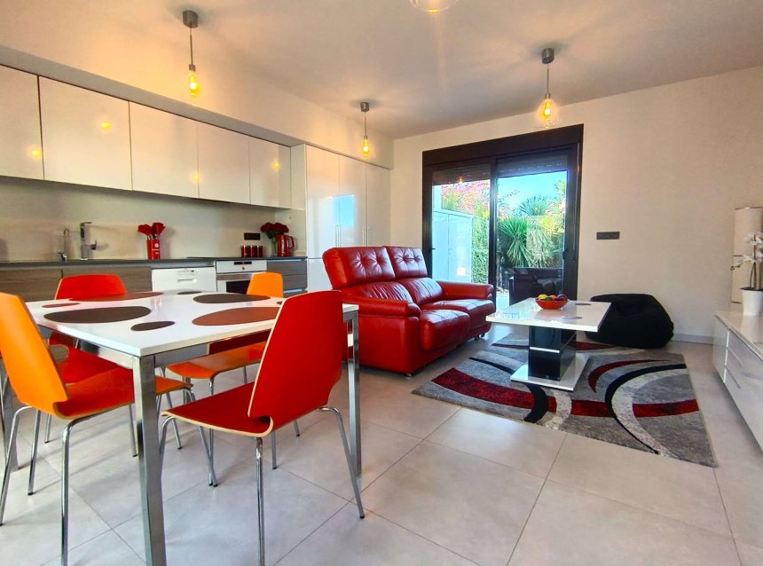 Revente - Apartment -
Algorfa - Inland