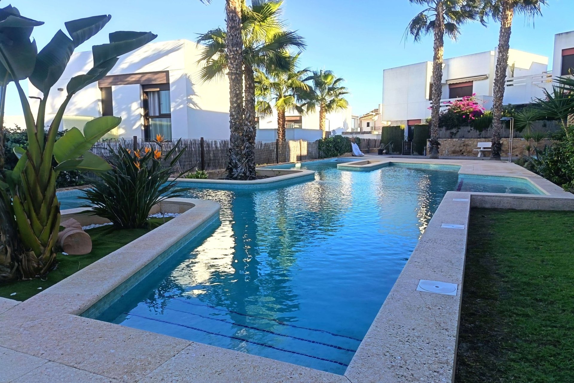 Revente - Apartment -
Algorfa - Inland