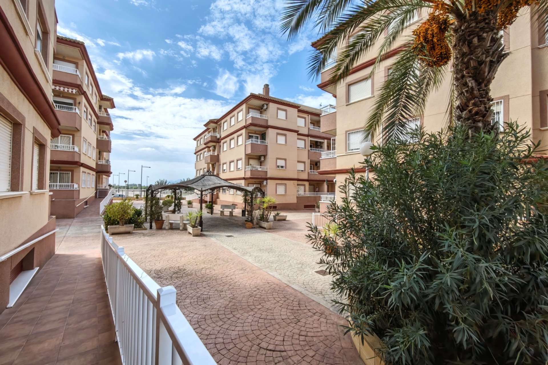 Revente - Apartment -
Algorfa - Inland