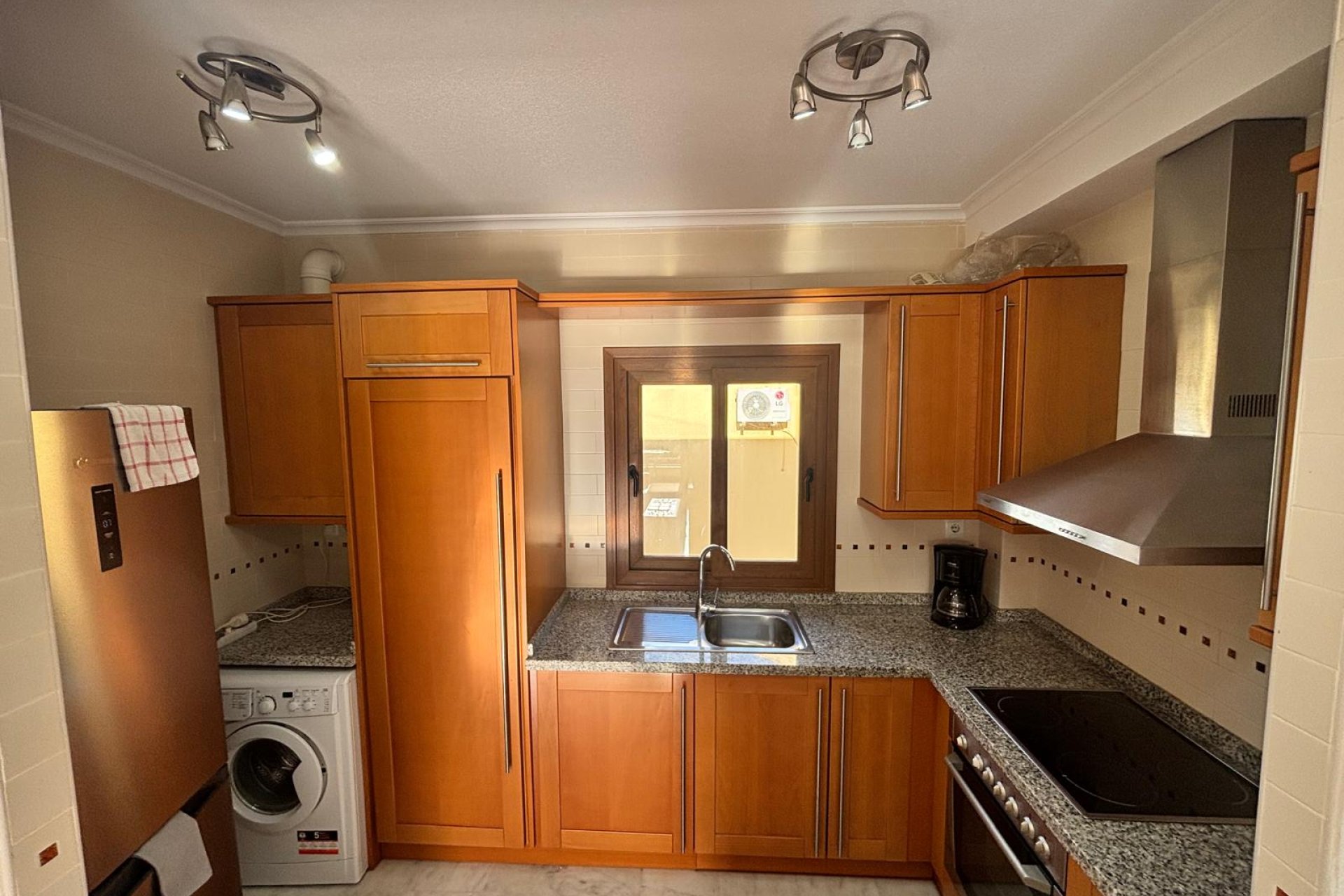 Revente - Apartment -
Algorfa - Inland