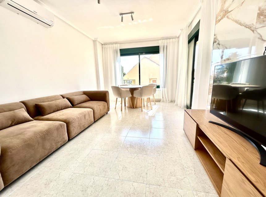 Revente - Apartment -
Campoamor - Costa Blanca
