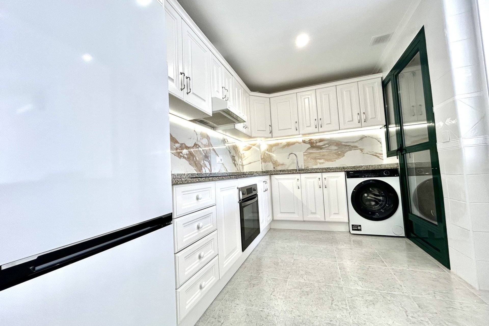 Revente - Apartment -
Campoamor - Costa Blanca