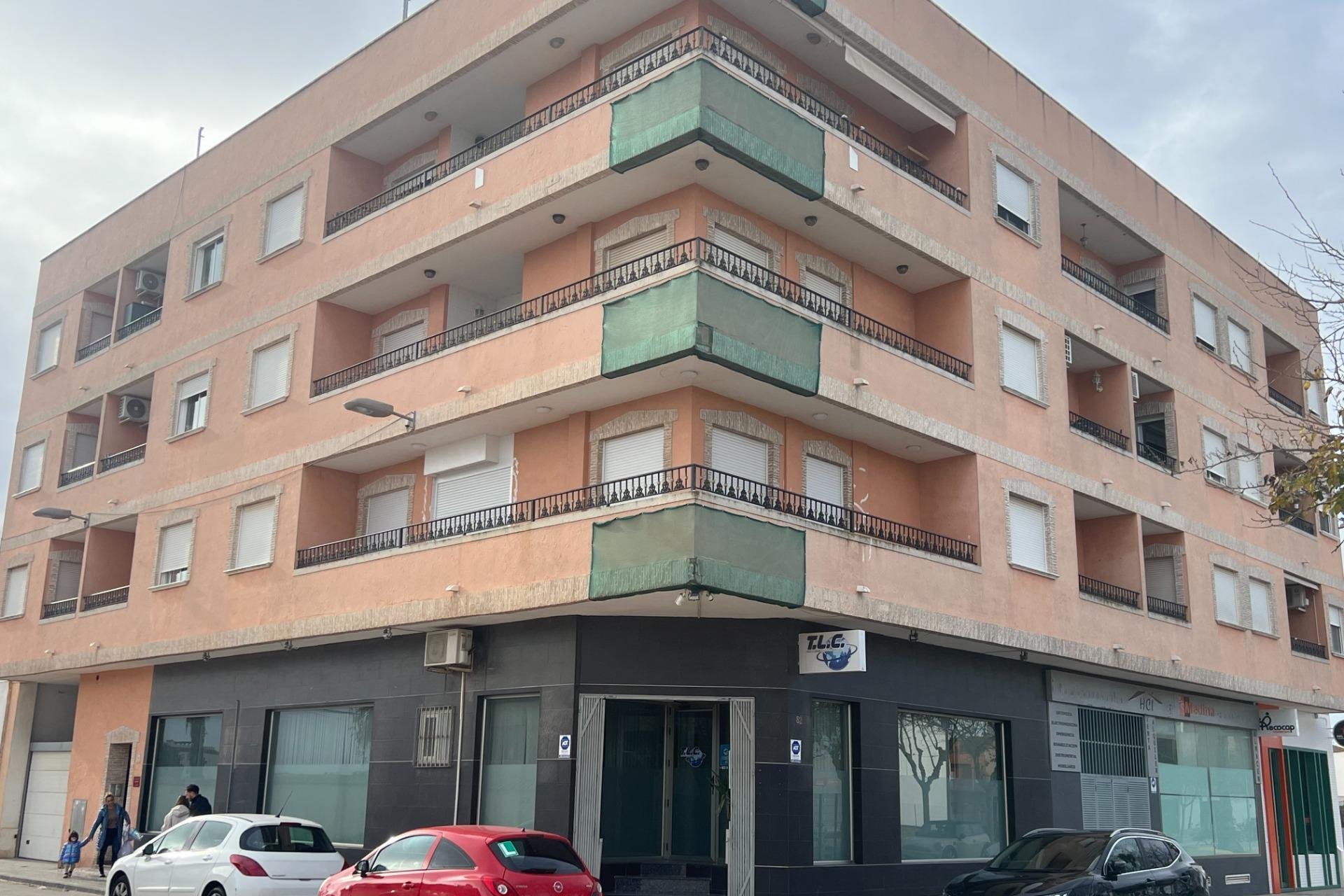 Revente - Apartment -
Dolores - Comunidad Valenciana