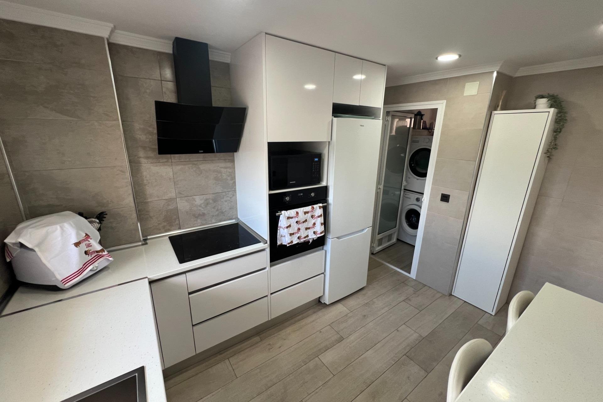 Revente - Apartment -
Dolores - Comunidad Valenciana