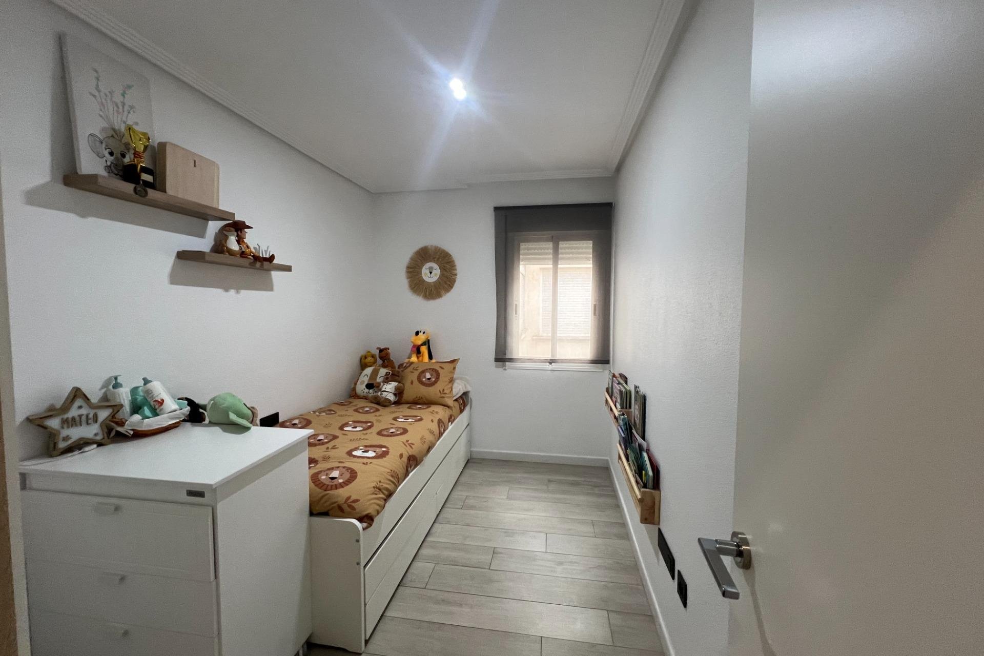 Revente - Apartment -
Dolores - Comunidad Valenciana