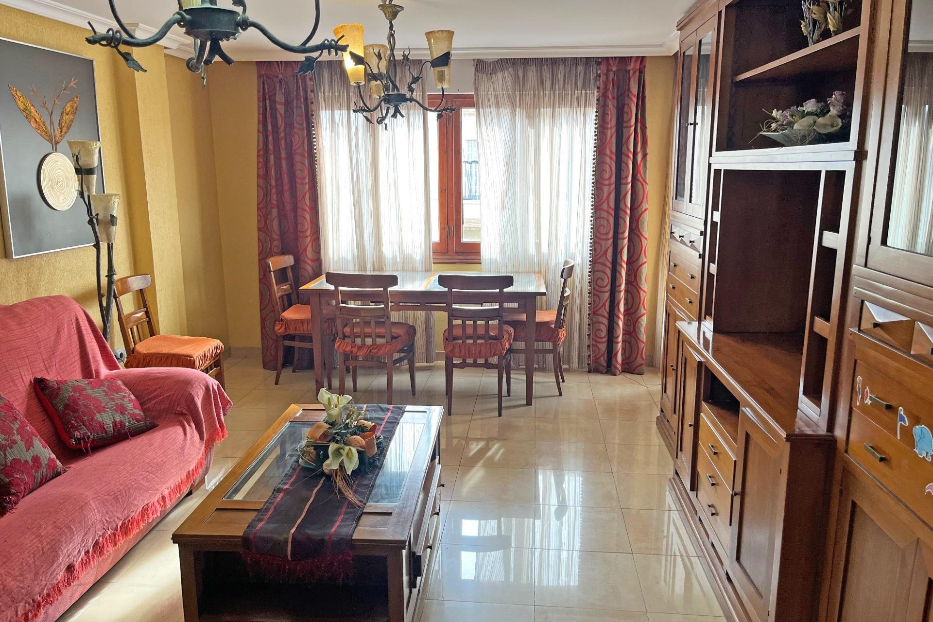 Revente - Apartment -
Formentera del Segura - Palacios