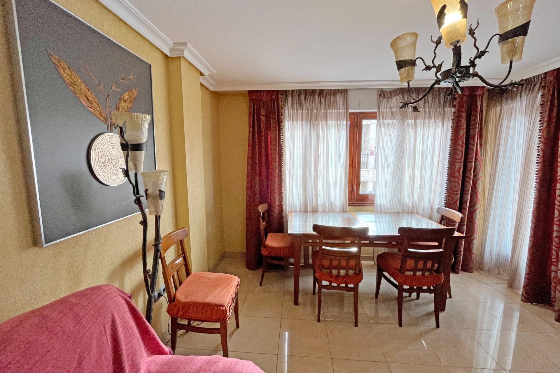 Revente - Apartment -
Formentera del Segura - Palacios