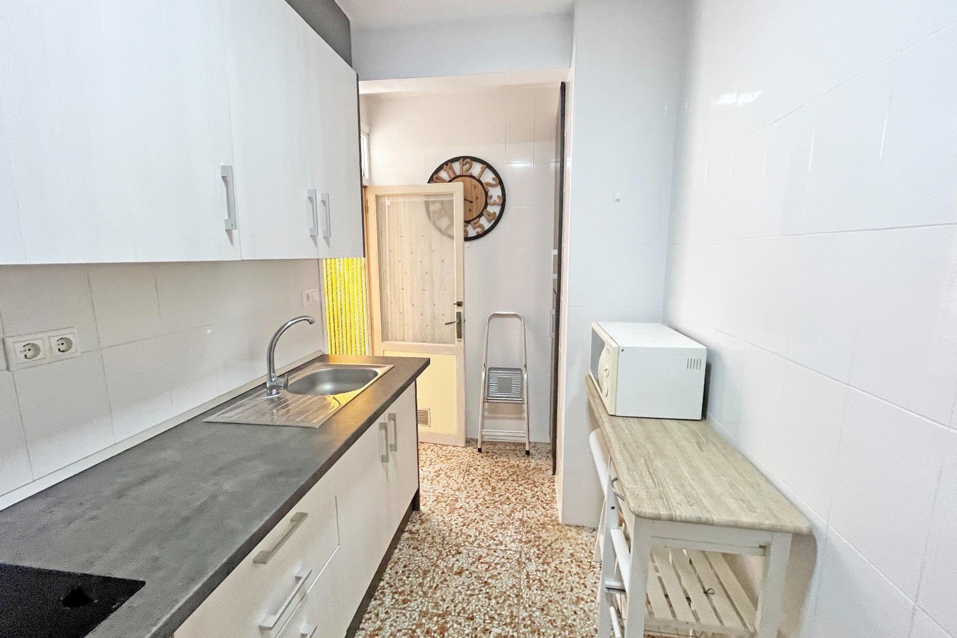 Revente - Apartment -
Guardamar del Segura - Centro
