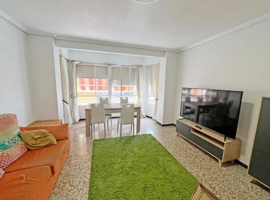 Revente - Apartment -
Guardamar del Segura - Centro