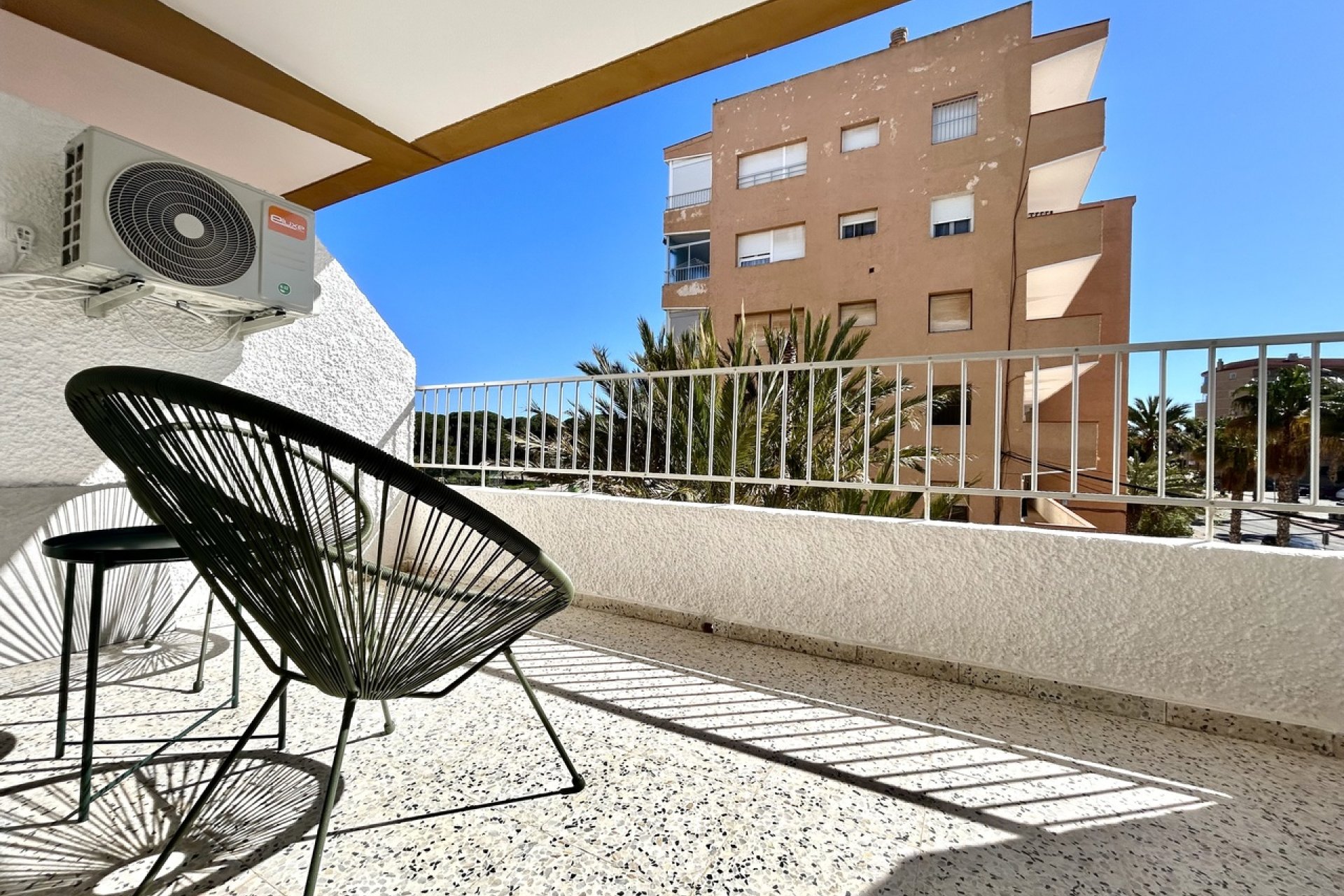 Revente - Apartment -
Guardamar del Segura - Costa Blanca