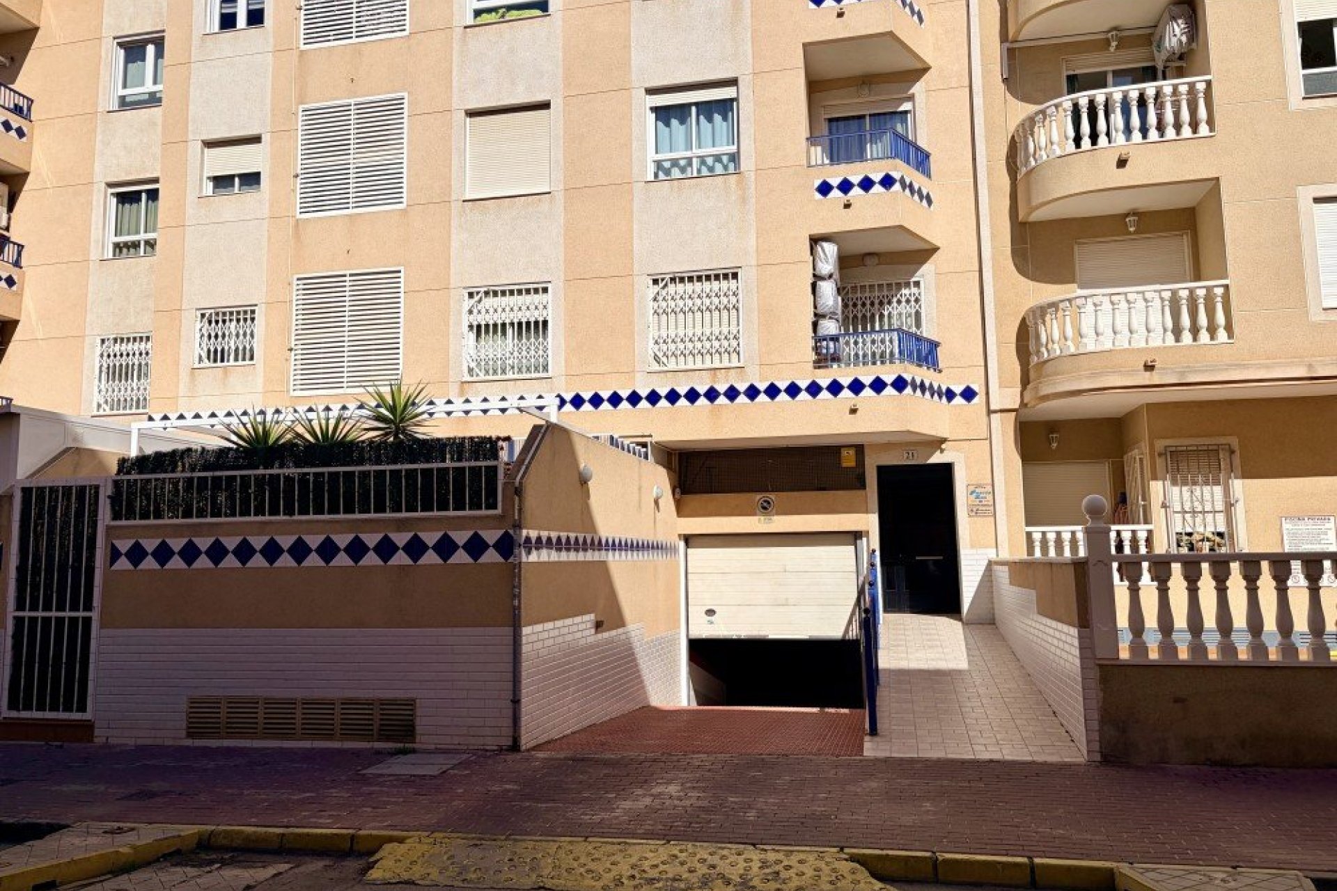 Revente - Apartment -
Guardamar del Segura - Costa Blanca