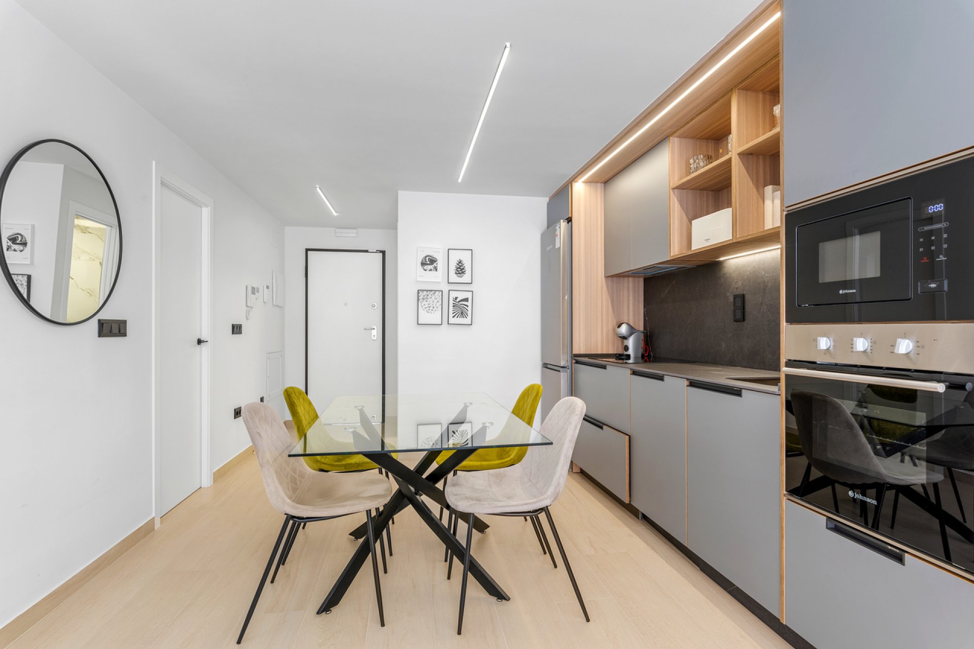 Revente - Apartment -
Guardamar del Segura - Costa Blanca