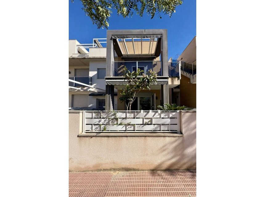 Revente - Apartment -
Guardamar del Segura - Costa Blanca