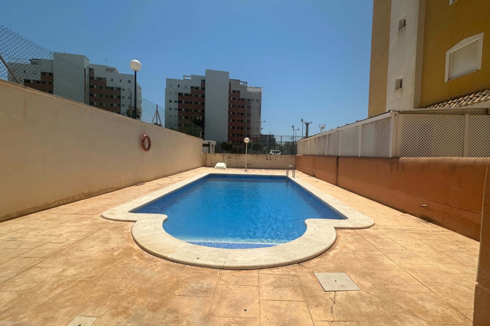 Revente - Apartment -
Guardamar del Segura - Costa Blanca