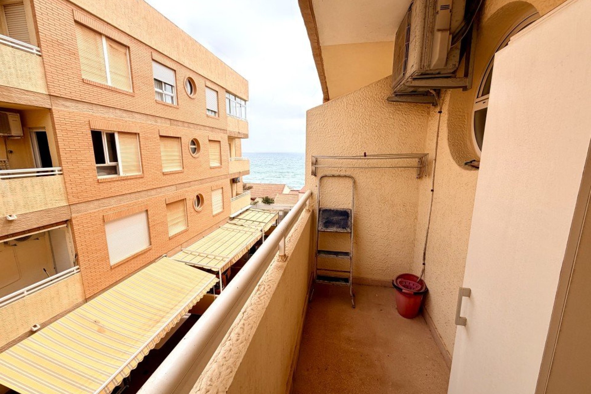 Revente - Apartment -
Guardamar del Segura - Costa Blanca