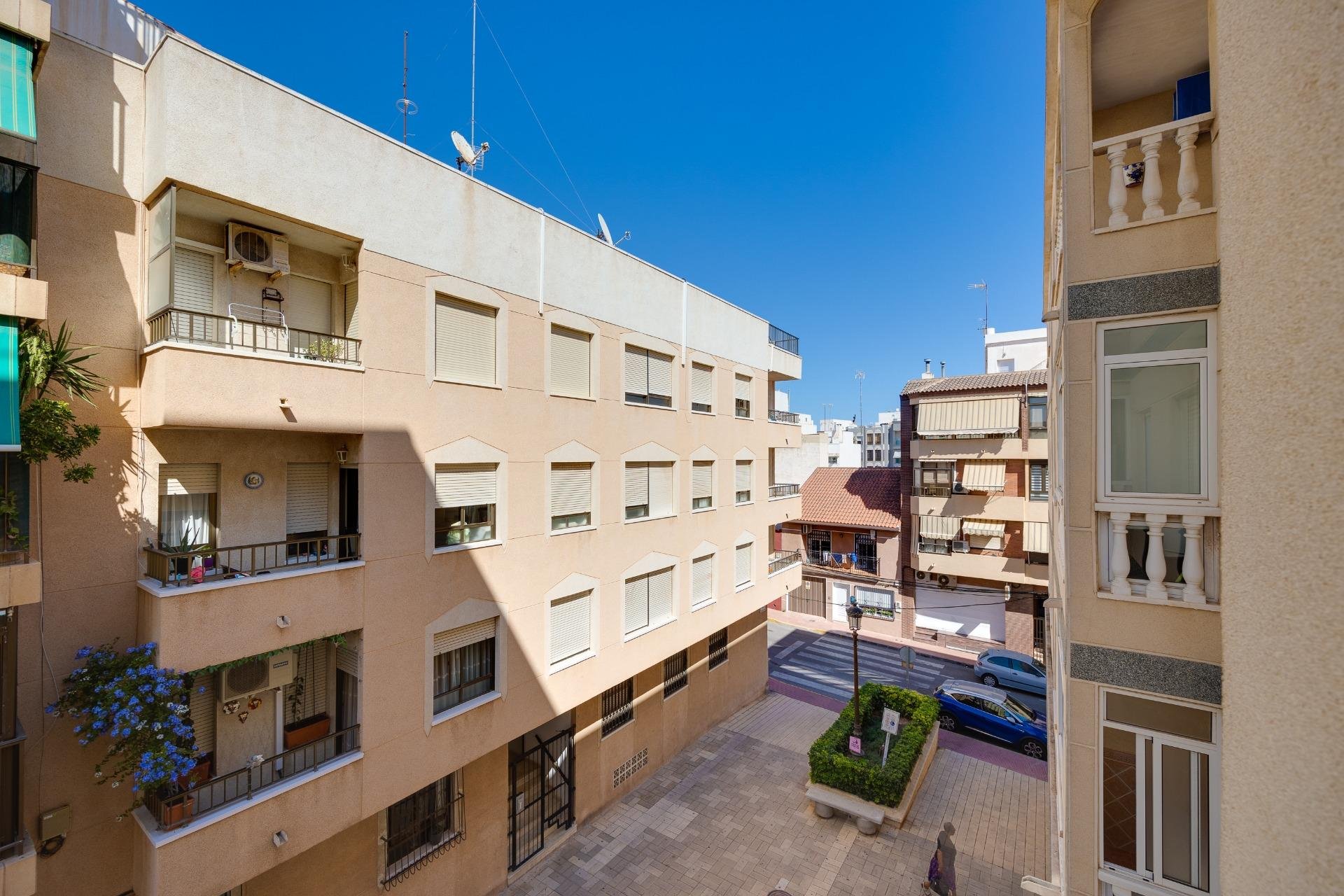 Revente - Apartment -
Guardamar del Segura - Pueblo
