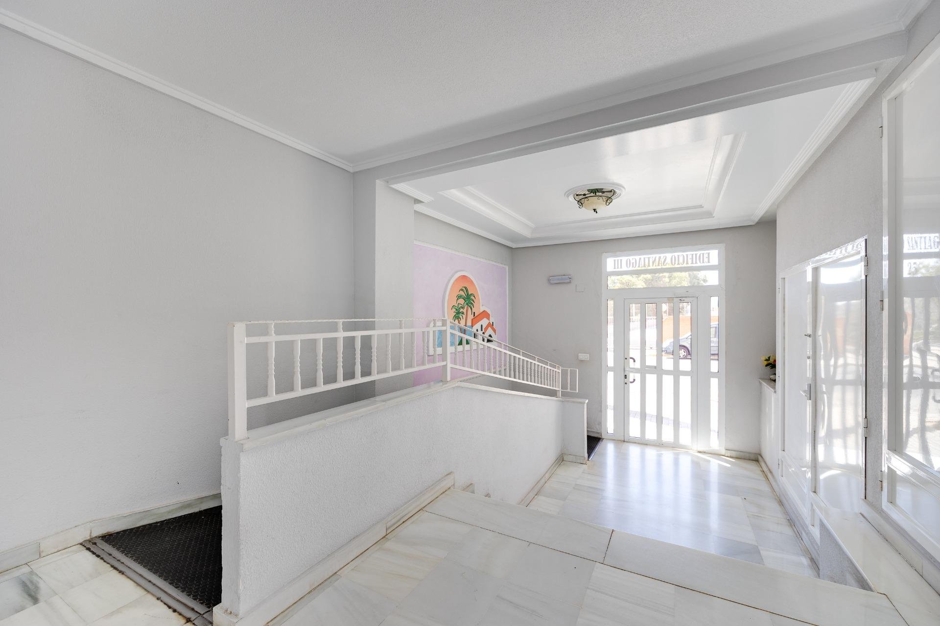 Revente - Apartment -
Guardamar del Segura - Pueblo
