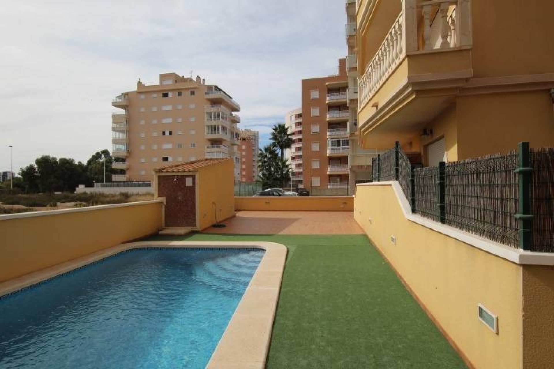 Revente - Apartment -
Guardamar del Segura - Puerto Deportivo