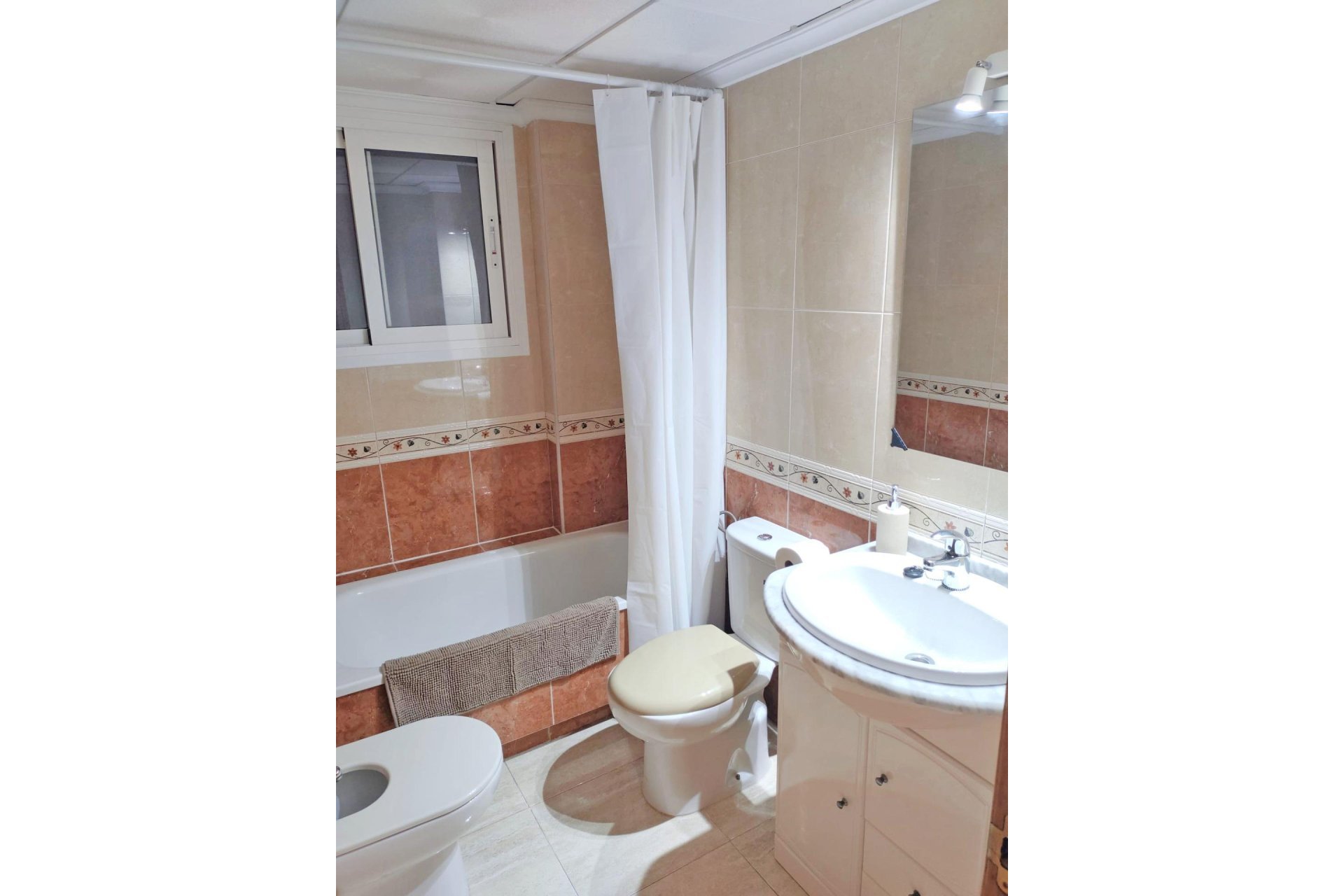 Revente - Apartment -
Guardamar del Segura - Puerto Deportivo