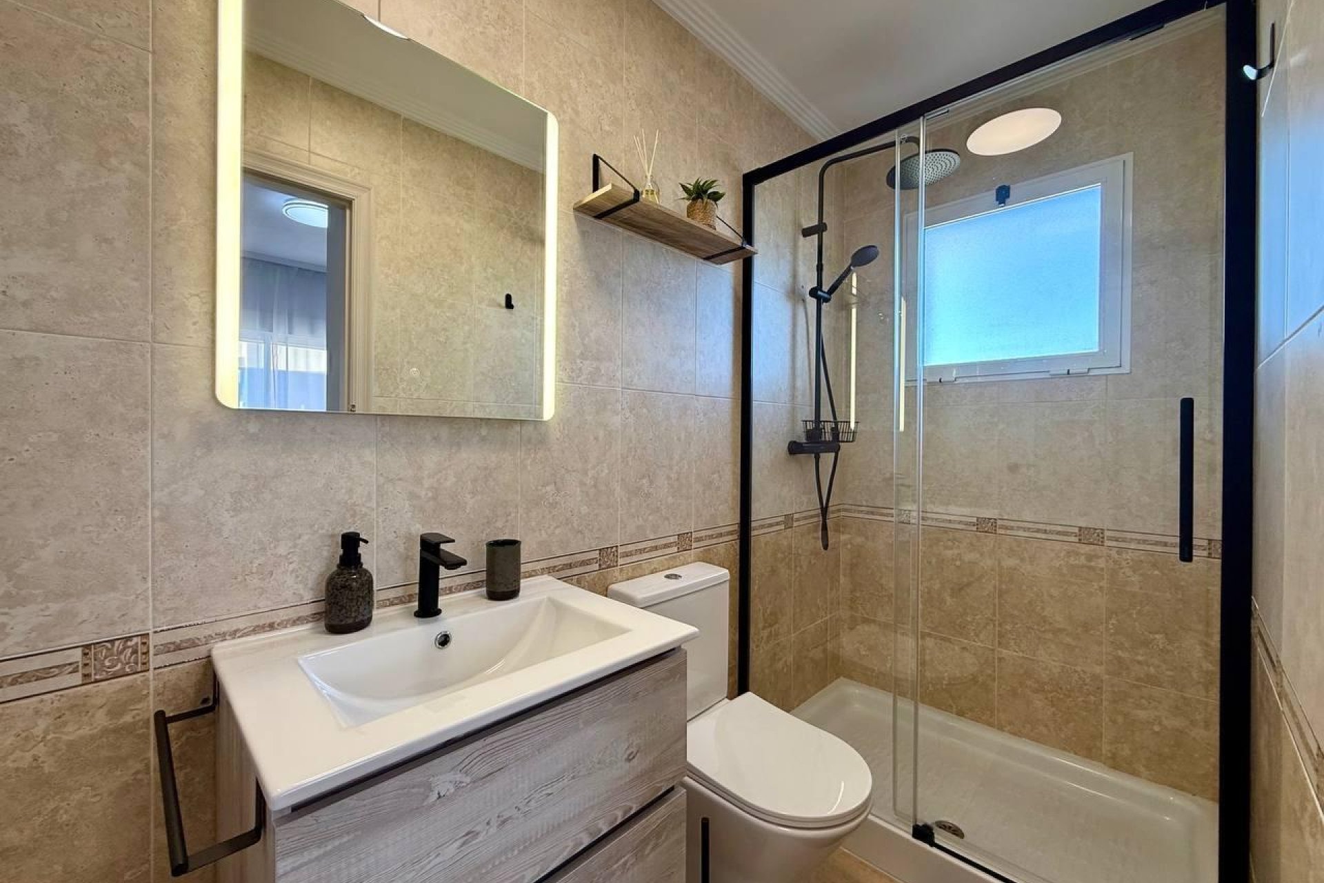 Revente - Apartment -
Guardamar del Segura - Puerto
