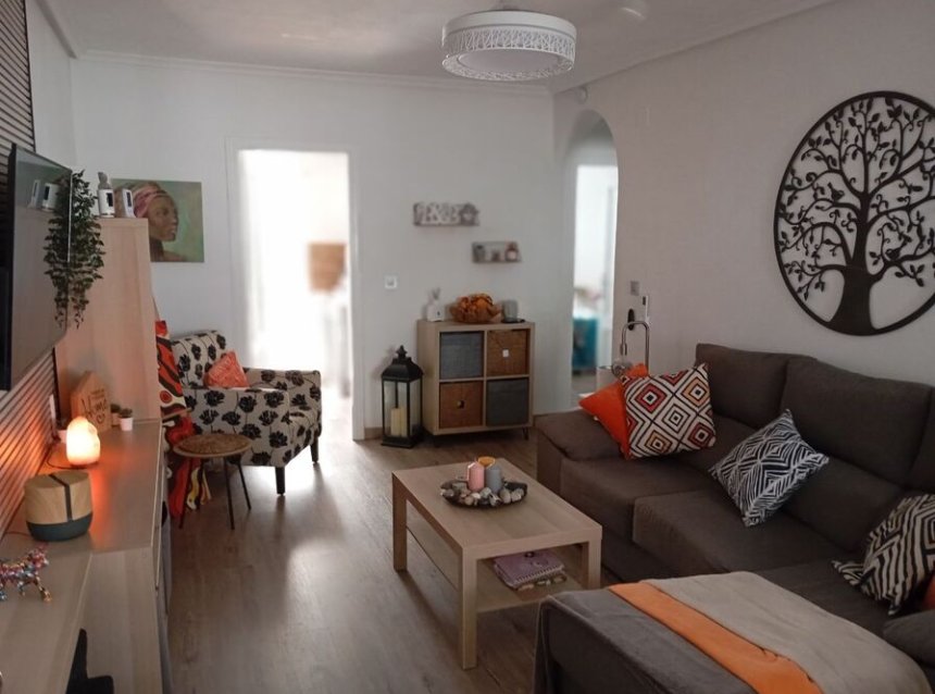 Revente - Apartment -
Jacarilla - Inland
