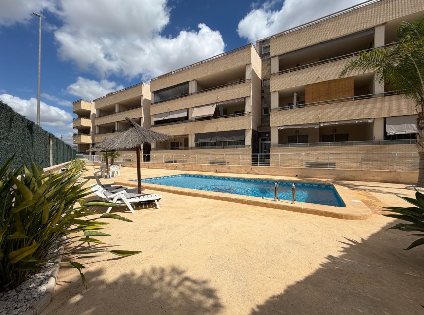Revente - Apartment -
Jacarilla - Inland