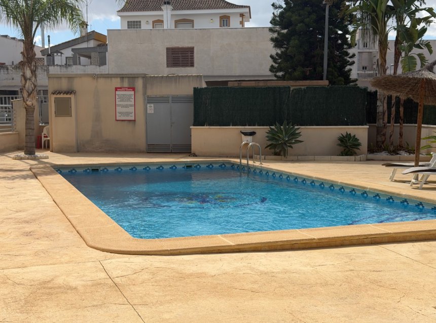 Revente - Apartment -
Jacarilla - Inland