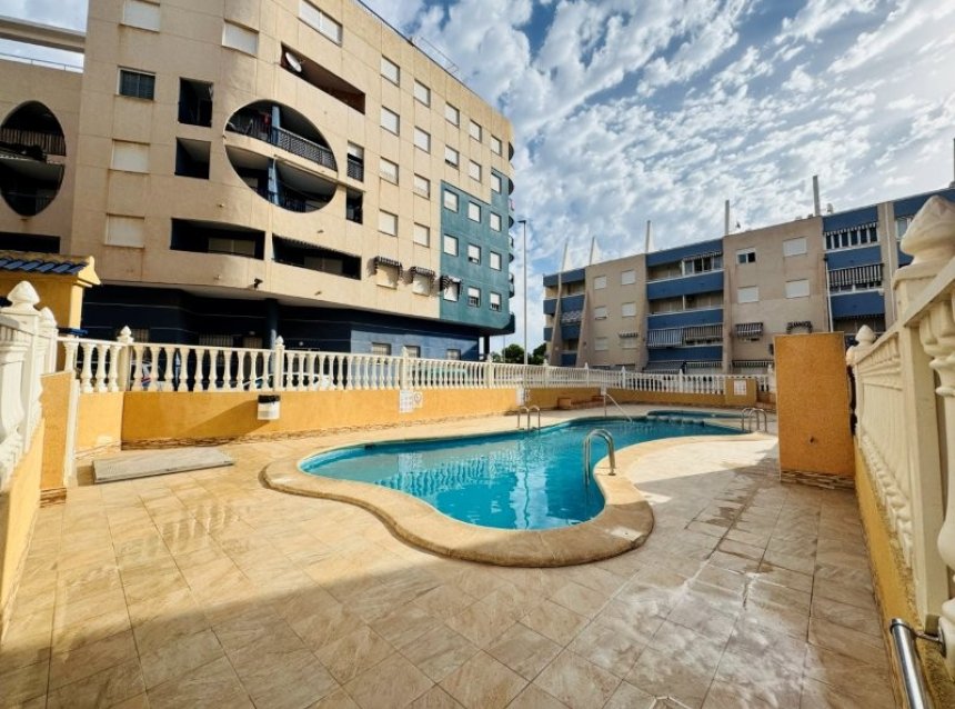 Revente - Apartment -
La Mata - Costa Blanca