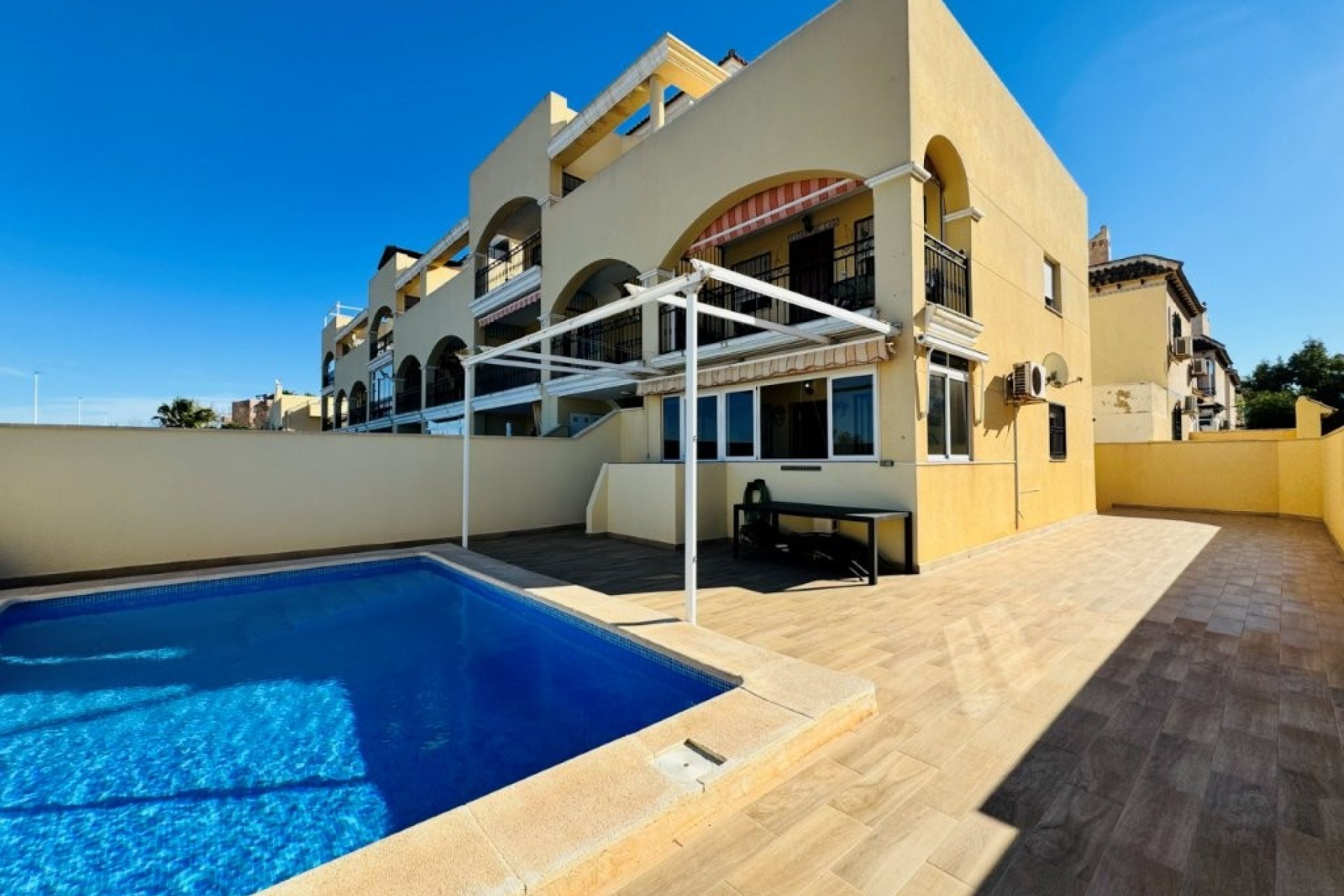 Revente - Apartment -
La Mata - Costa Blanca