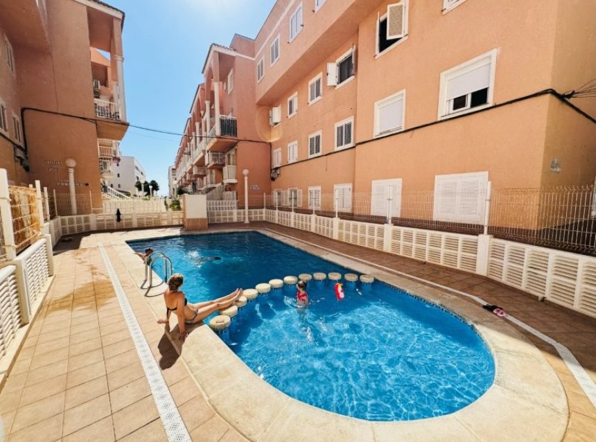 Revente - Apartment -
La Mata - Costa Blanca