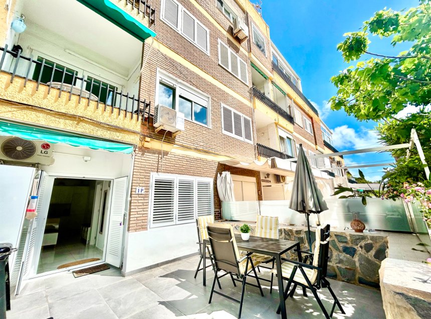 Revente - Apartment -
La Zenia - Costa Blanca