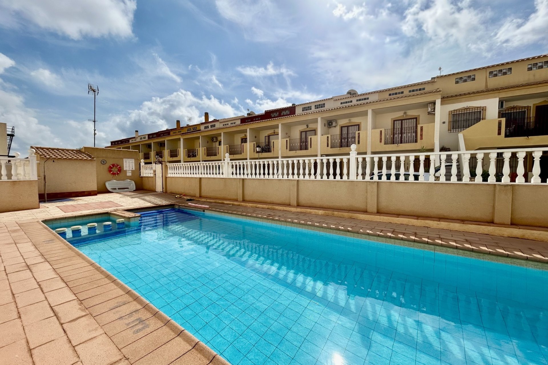 Revente - Apartment -
La Zenia - Costa Blanca