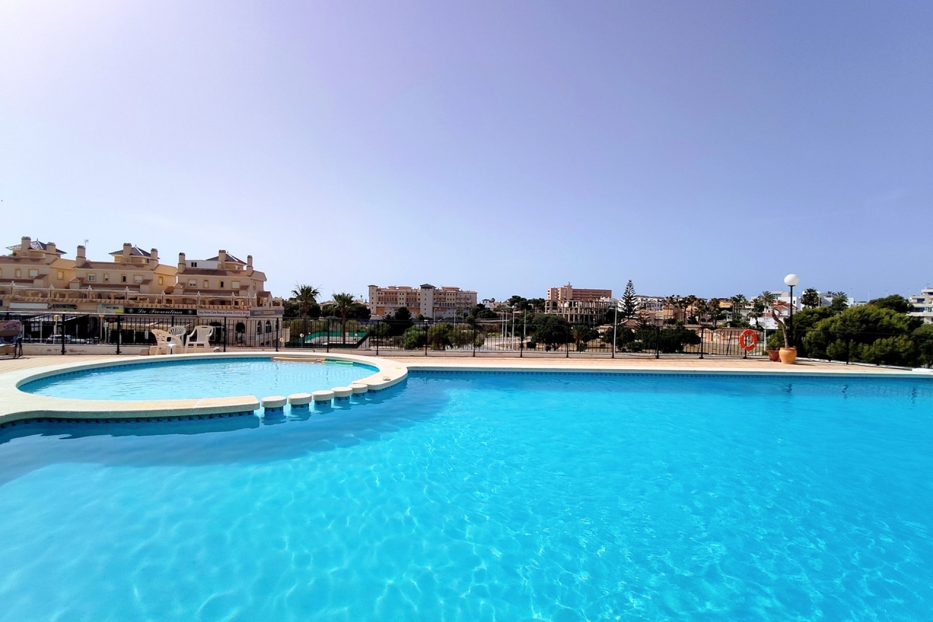 Revente - Apartment -
La Zenia - Costa Blanca