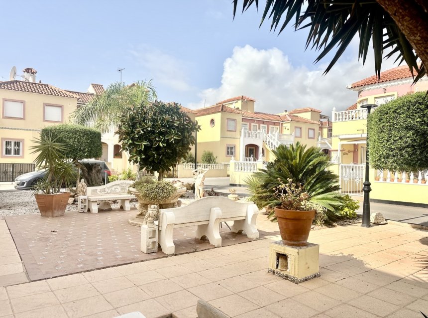Revente - Apartment -
La Zenia - Costa Blanca