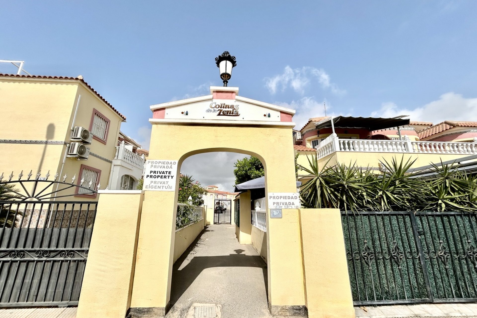 Revente - Apartment -
La Zenia - Costa Blanca