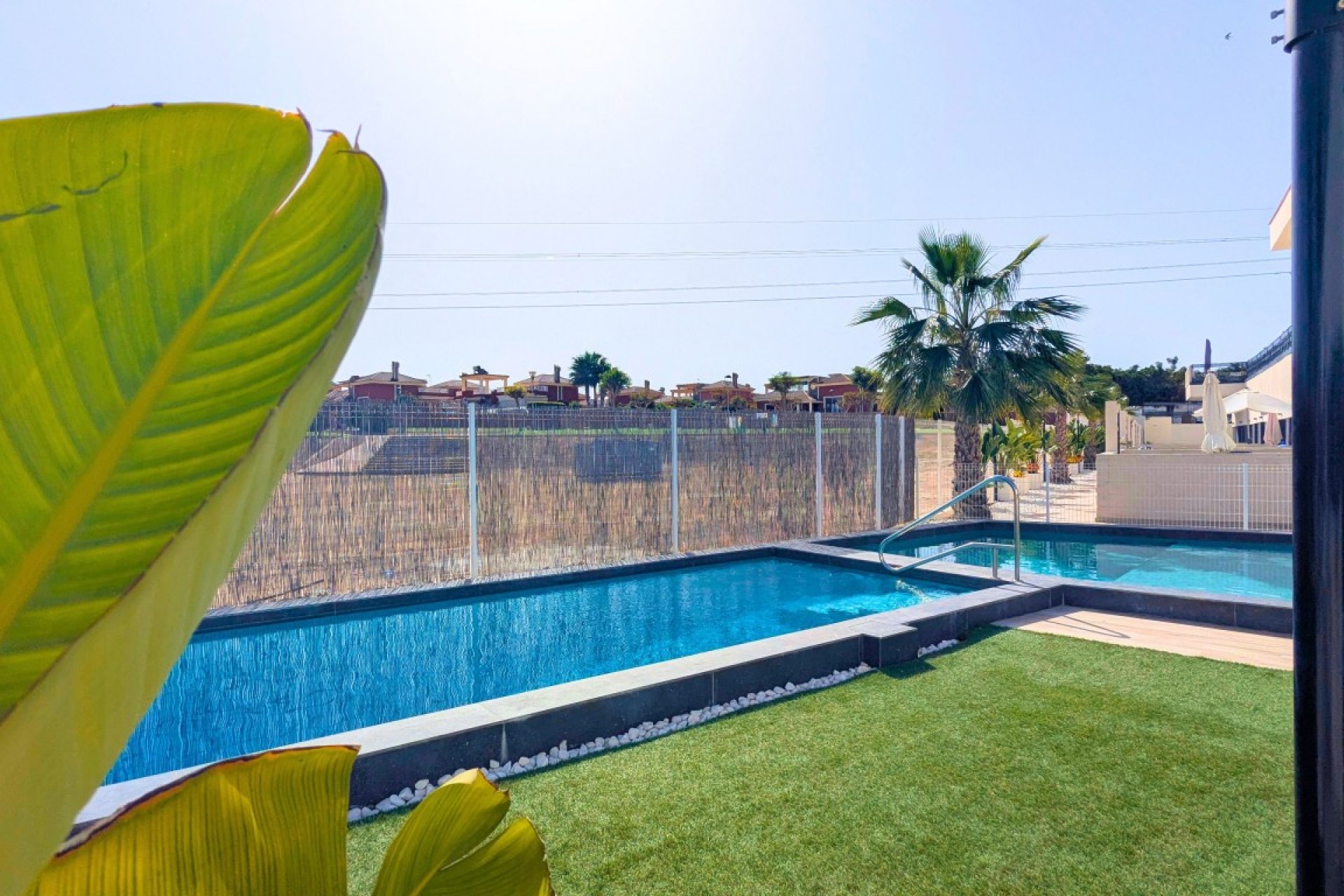Revente - Apartment -
Lo Crispin - Inland