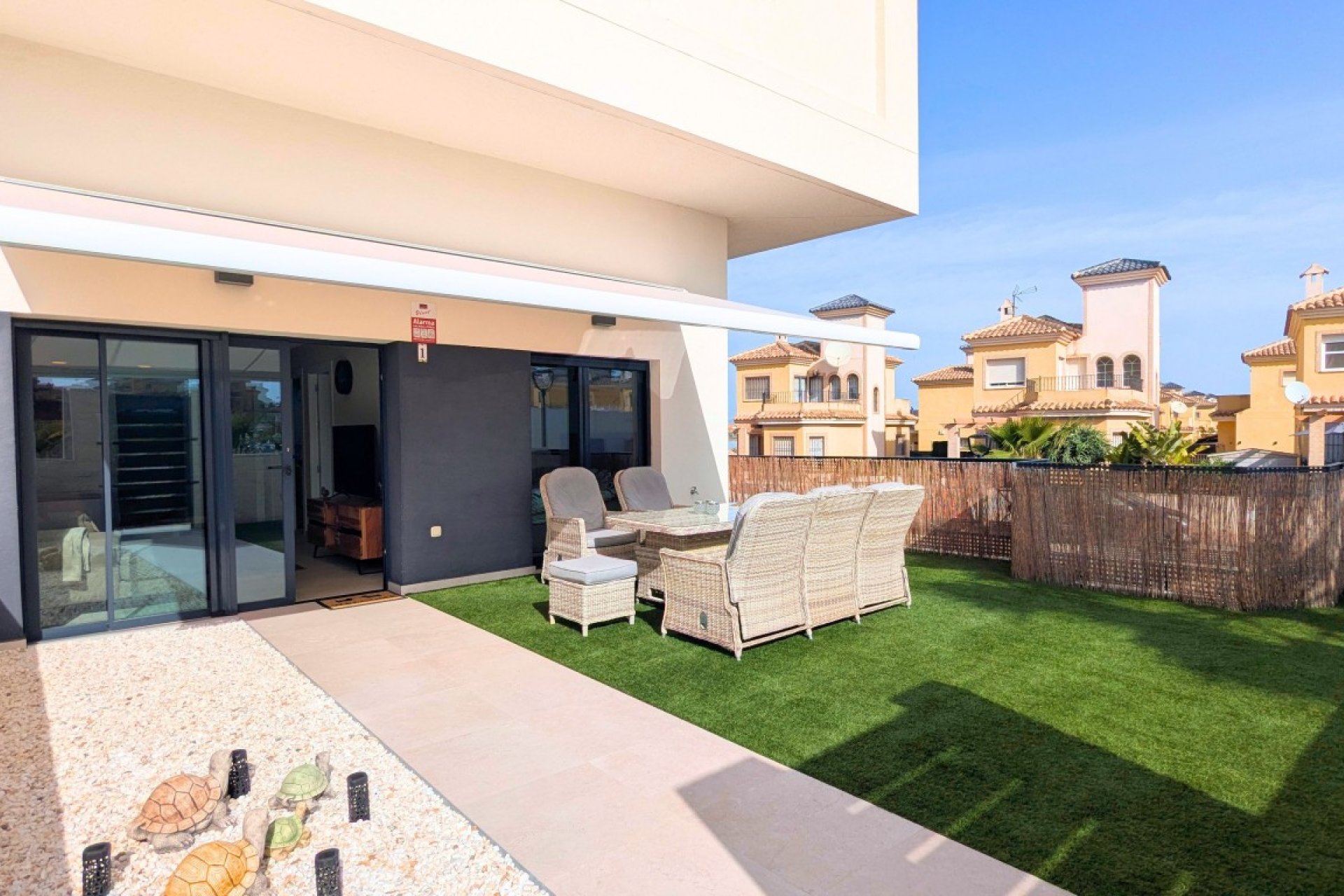 Revente - Apartment -
Lo Crispin - Inland