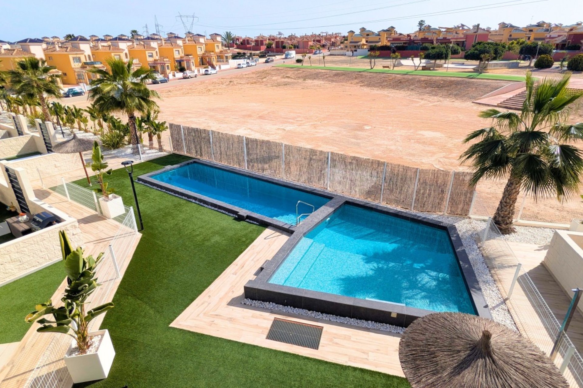 Revente - Apartment -
Lo Crispin - Inland