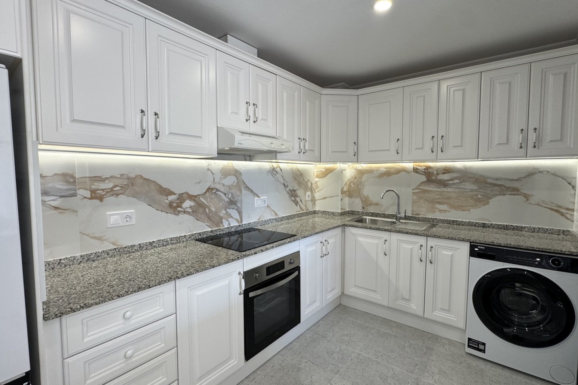 Revente - Apartment -
Lomas De Campoamor - Costa Blanca